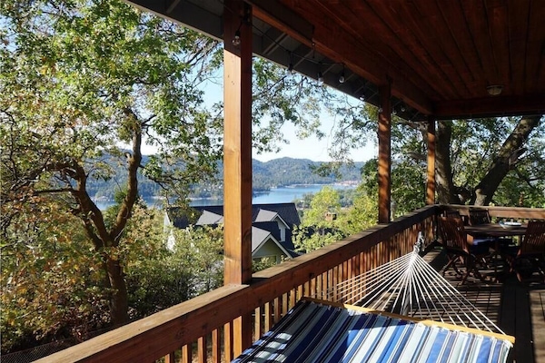 The Lake views never end from the upper deck!