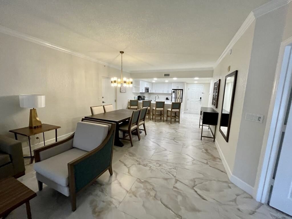 49 inci televisyen LED dengan saluran TV premium, TV 