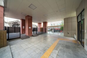 Exterior - M&Lucky Hotel (Seoul)