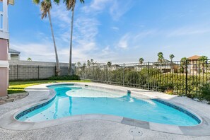A heated pool - Hibiscus House SPI (South Padre Island)