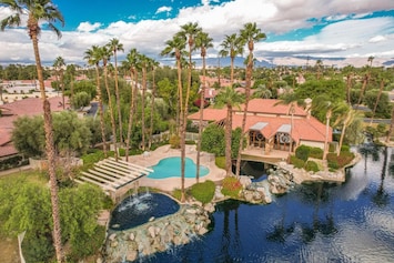 Beautiful Park Palms! A resort setting with 3 pools and spas, and clubhouse. 