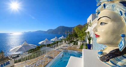 Villa Aisha Private jacuzzi pool in Praiano