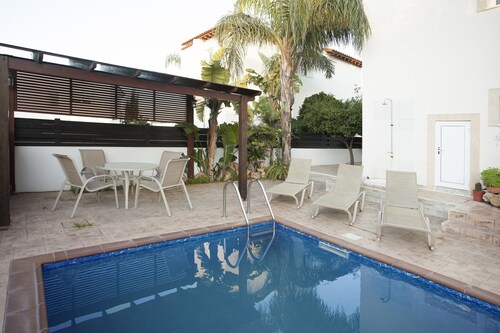 Villa Sirena - Pernera