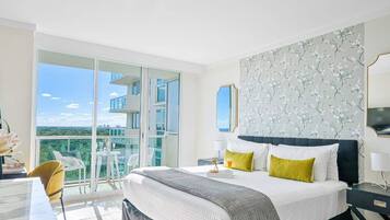 Fer et planche Ă  repasser, lit parapluie, Wi-Fi, draps fournis