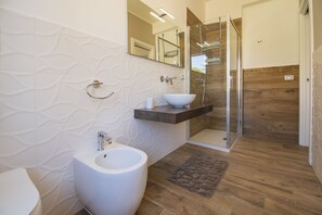 Villa | Bathroom