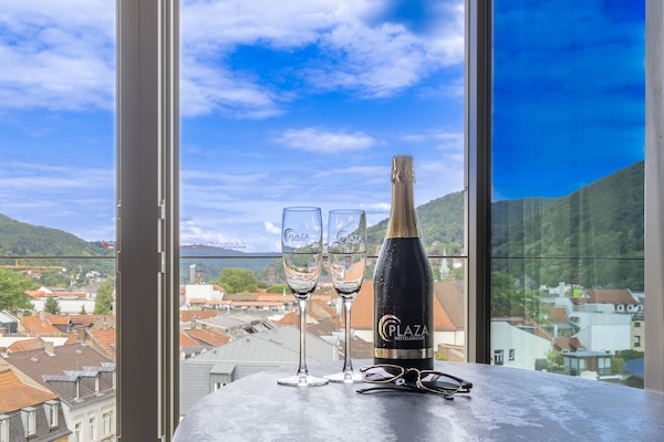 Premium-herbergi fyrir þrjá (Castle view) | Útsýni úr herberginu