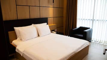 Free WiFi, bed sheets