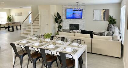 ☆New☆Modern Luxury Dallas Getaway 5BR/2.5BA 3000sf