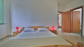 2 chambres, Wi-Fi gratuit, draps fournis