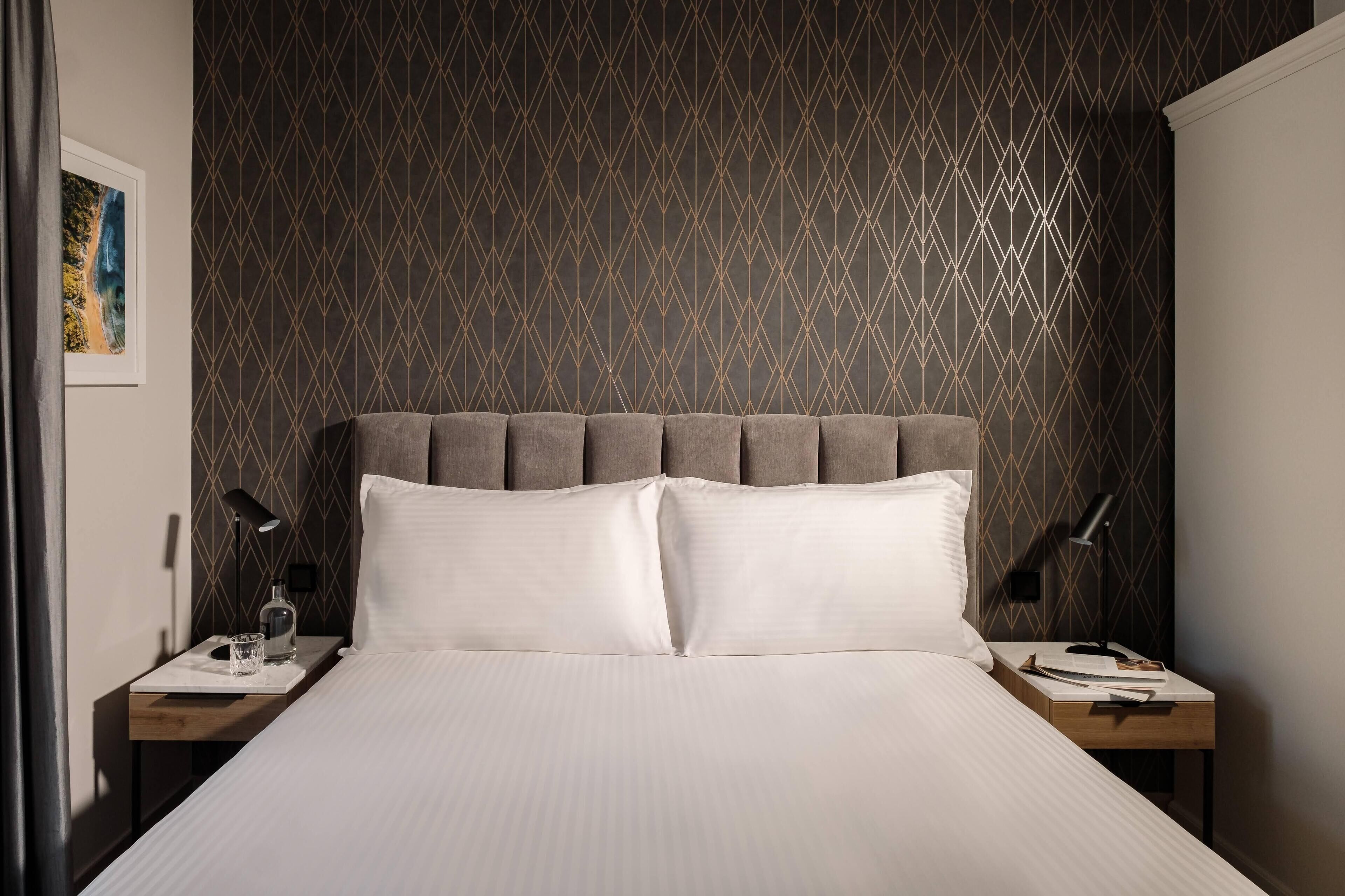 standard double or twin room | 1 bedroom, premium bedding, minibar, in-room safe