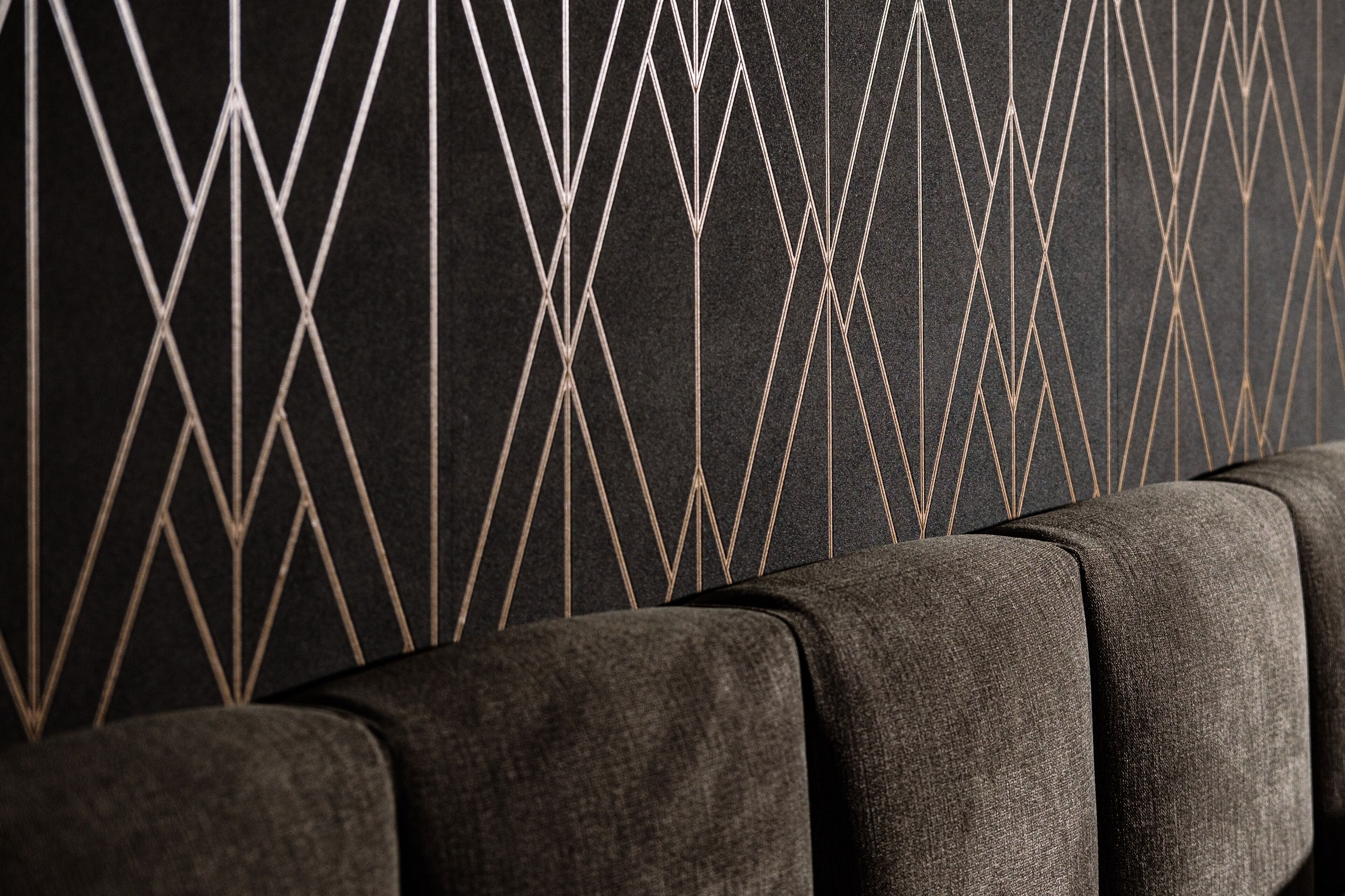 deluxe double or twin room | 1 bedroom, premium bedding, minibar, in-room safe