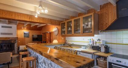 Charming Village House with Private Courtyard, Fireplace & WiFi