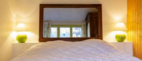 4 bedrooms, free WiFi