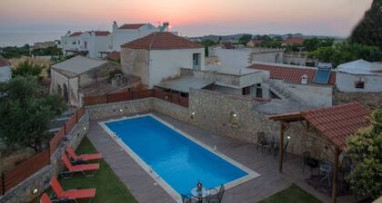 Skandalis Apartment with sea & pool view (Afrodite)