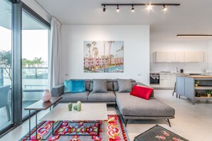 TV - luxury garden apartment heated pool (Tiberias)