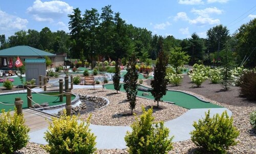 Farmhouse Loft:  Walking distance to North River, Dining and Shopping, Convenient to Bwater College