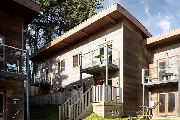 10 Trevena in its elevated and sunny position.