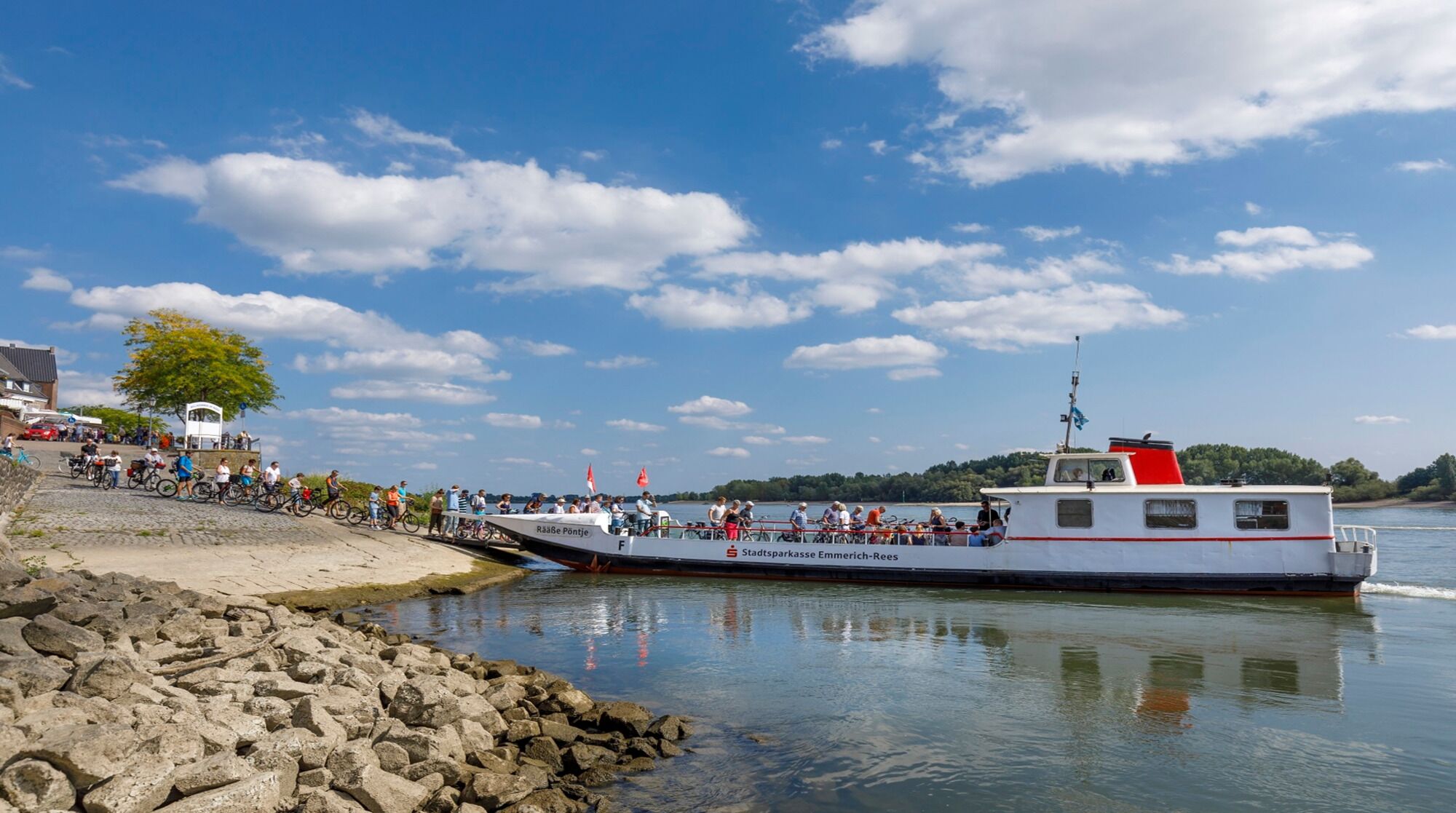 In Strandnähe, Liegestühle