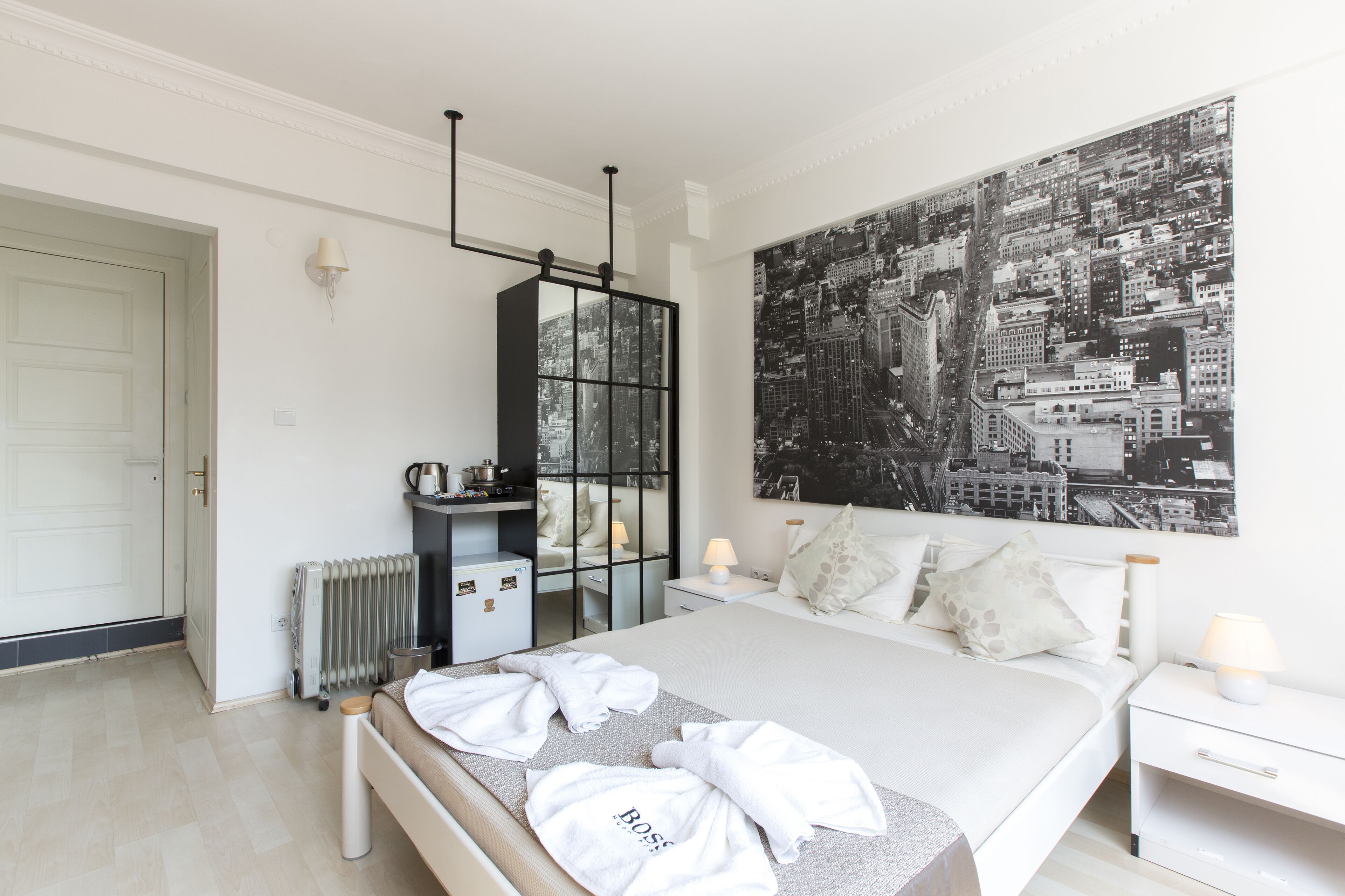 Elite Studio Suite | Frette Italian sheets, premium bedding, memory foam beds, free minibar