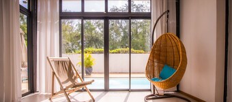 Villa Simone: Sun-lit, spacious & modern beach villa (with private pool & wifi)