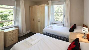 8 bedrooms, iron/ironing board, travel crib, free WiFi