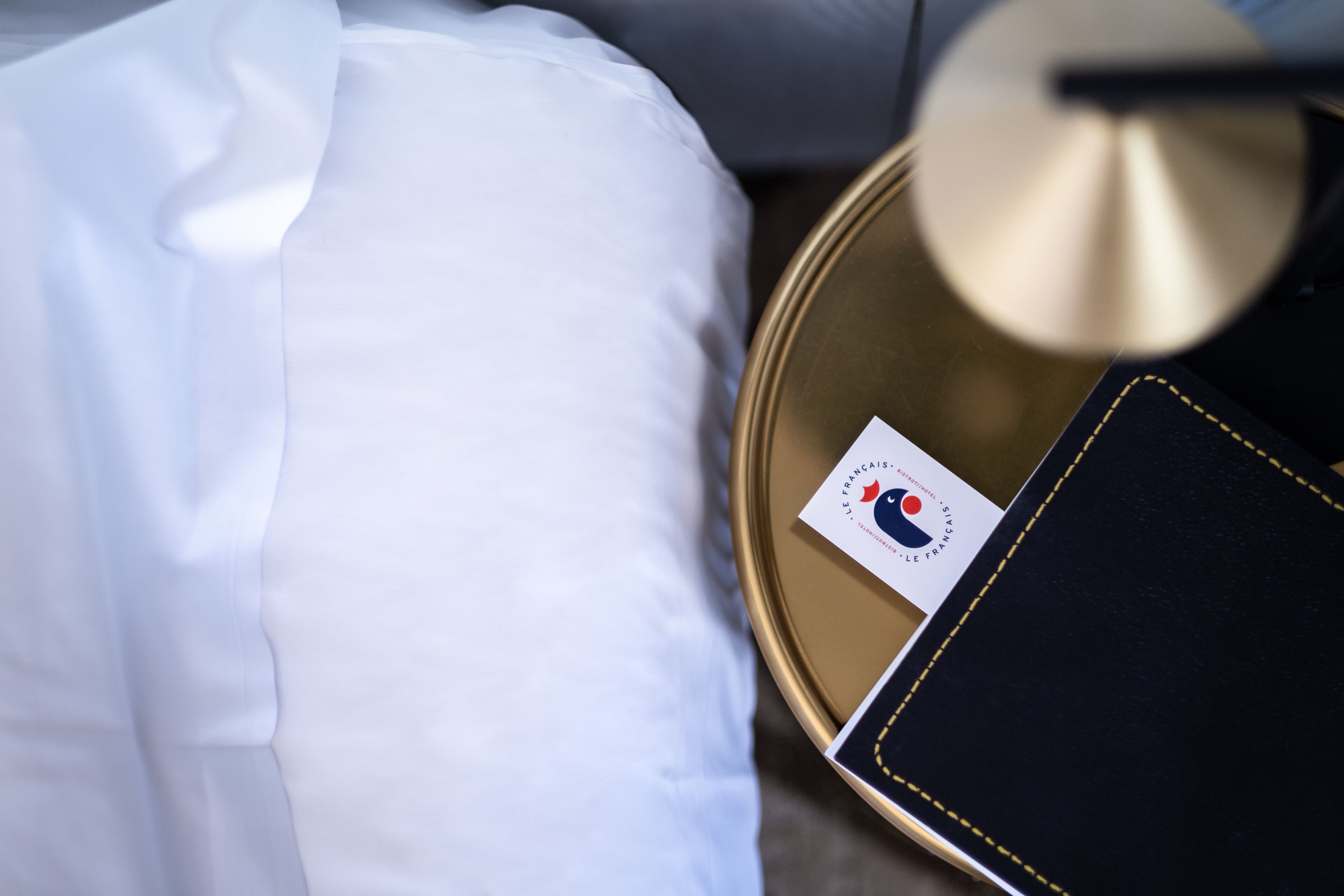 panoramic double room | soundproofing, travel cot, free wifi, bed sheets