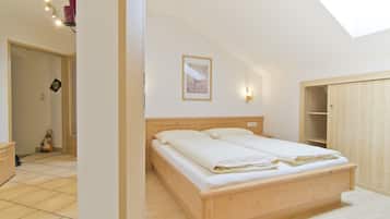 2 Schlafzimmer, Bügeleisen/Bügelbrett, kostenloses WLAN, Bettwäsche