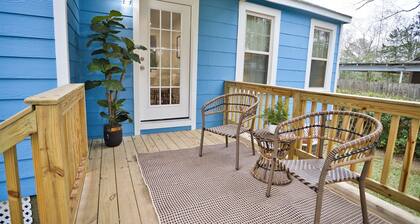 Charming Bungalow in Historic Laurel, Pet Friendly