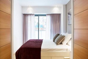 1 bedroom, iron/ironing board, Internet, bed sheets