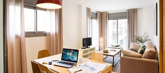 2 bedrooms apartment 200m from Bogatell Beach