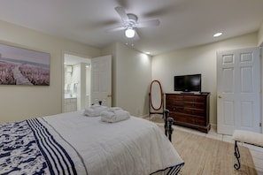 3 soverom, strykejern/-brett, wi-fi (inkludert) og sengetøy