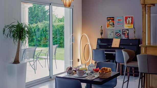 Private kitchen - Villa des Chênes (Saint-Doulchard)