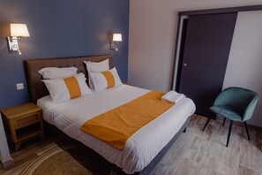 雙人房, 泳池景觀 | 書桌、筆電工作空間、免費無線上網