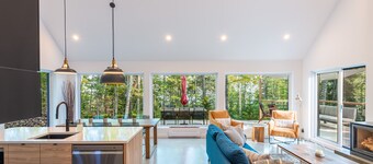 'Alfred Cottage - Unique residence between river and mountains in the Charlevoix