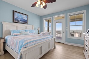 4 bedrooms, free WiFi, bed sheets