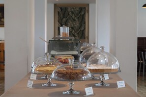 مطعم