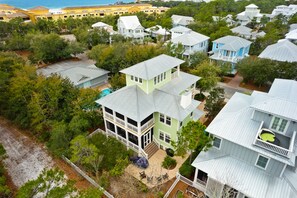 Exterior - Luxury 5BR 30A Vacation Rental with 6 Seater Golf Cart (Santa Rosa Beach)