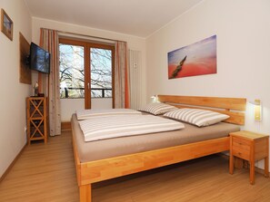 2 Schlafzimmer, Bügeleisen/Bügelbrett, kostenloses WLAN, Bettwäsche