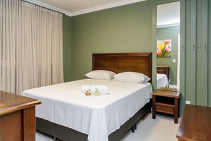 Deluxe Apartment | 3 bedrooms, iron/ironing board, free WiFi - LOCAR-IN GRAMADO-  30m da Rua Coberta (Gramado)