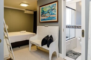 3 habitaciones, tabla de planchar con plancha y wifi gratis 