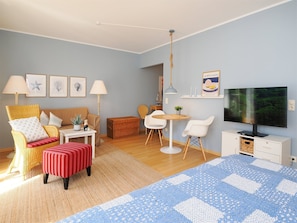 Free WiFi, bed sheets - 1-room apartment with balcony (Seebad Heringsdorf)