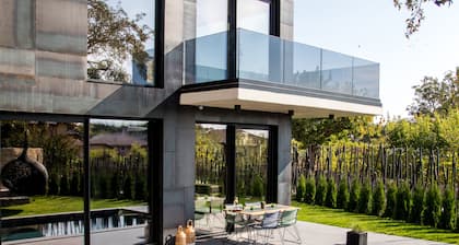 Luxury villa with swimming pool- Villa La Villas H1