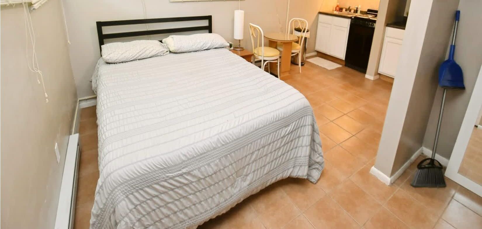 1 間睡房、熨斗/熨衫板、Wi-Fi、床單