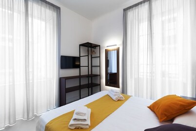 New Apartment just 5 min. from the metro