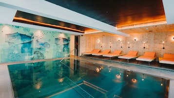 Piscine couverte