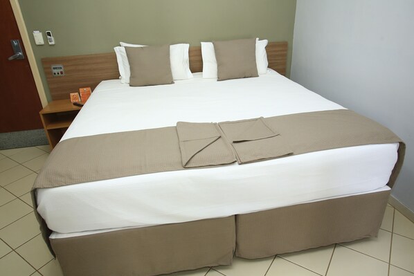 1 bedroom, minibar, blackout curtains, free WiFi