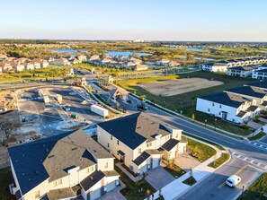Exterior - Themed Game Room / 2 Clubhouses / Console (Four Corners)