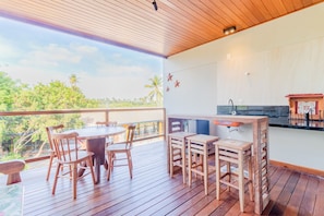 Veranda - IM03 Apto 3 Quartos 500m da Praia e Rio (Mata de São João)