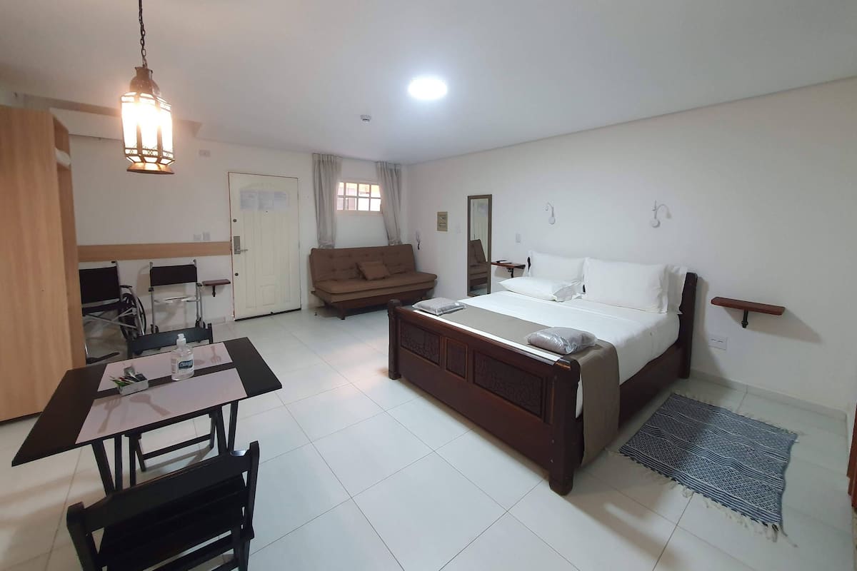 Suite Studio Confort, plusieurs lits | 1 chambre, surmatelas, minibar, décoration personnalisée