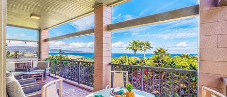 Villa, 2 Bedrooms | Outdoor dining
